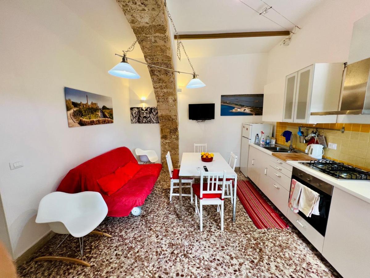 فيلا House With Garden نوتو المظهر الخارجي الصورة